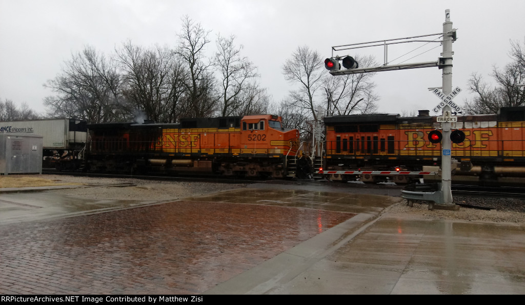 BNSF 5202